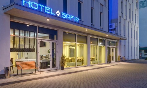 Hotel Safir  ***