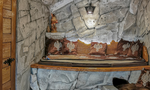 Pienińska Grota: Apartament Studio z Basenem, Kominkiem i Klimatem Skał – Tylko 200m od Stoku!